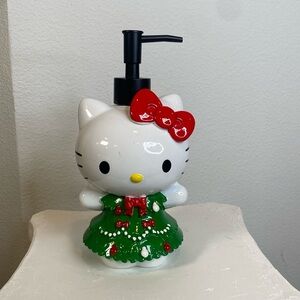 Hello Kitty Lotion or Soap Dispenser